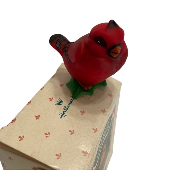 Hallmark 1988 Baby Redbird Cardinal Red Bird Clip-on Christmas Ornament In Box - Picture 3 of 3